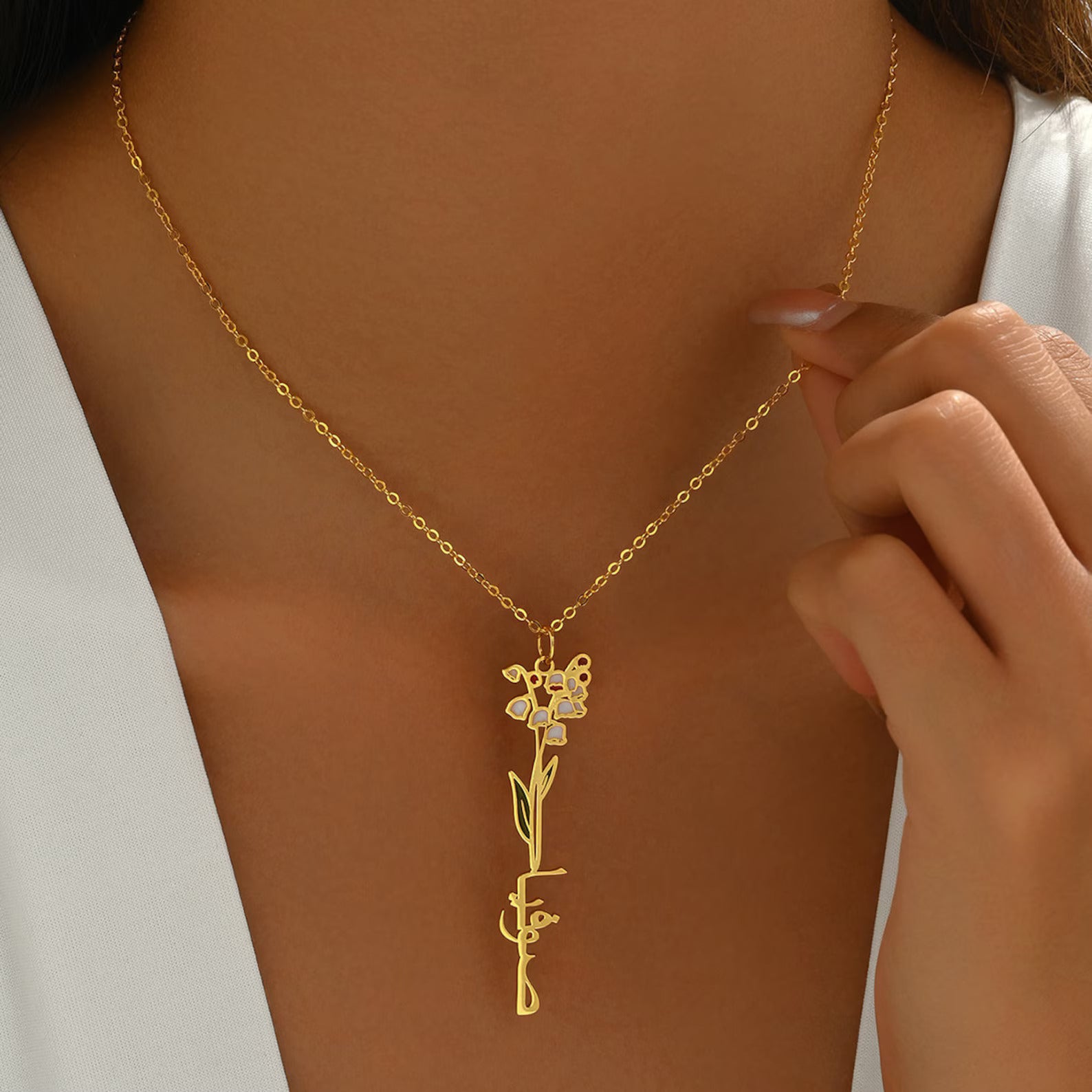 Gold Birth Flower Name Necklace Burst of Arabia