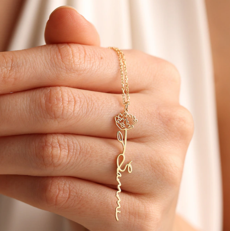 “Elegant Gold Birth Flower Name Necklace – Artisan-Crafted in the UAE”