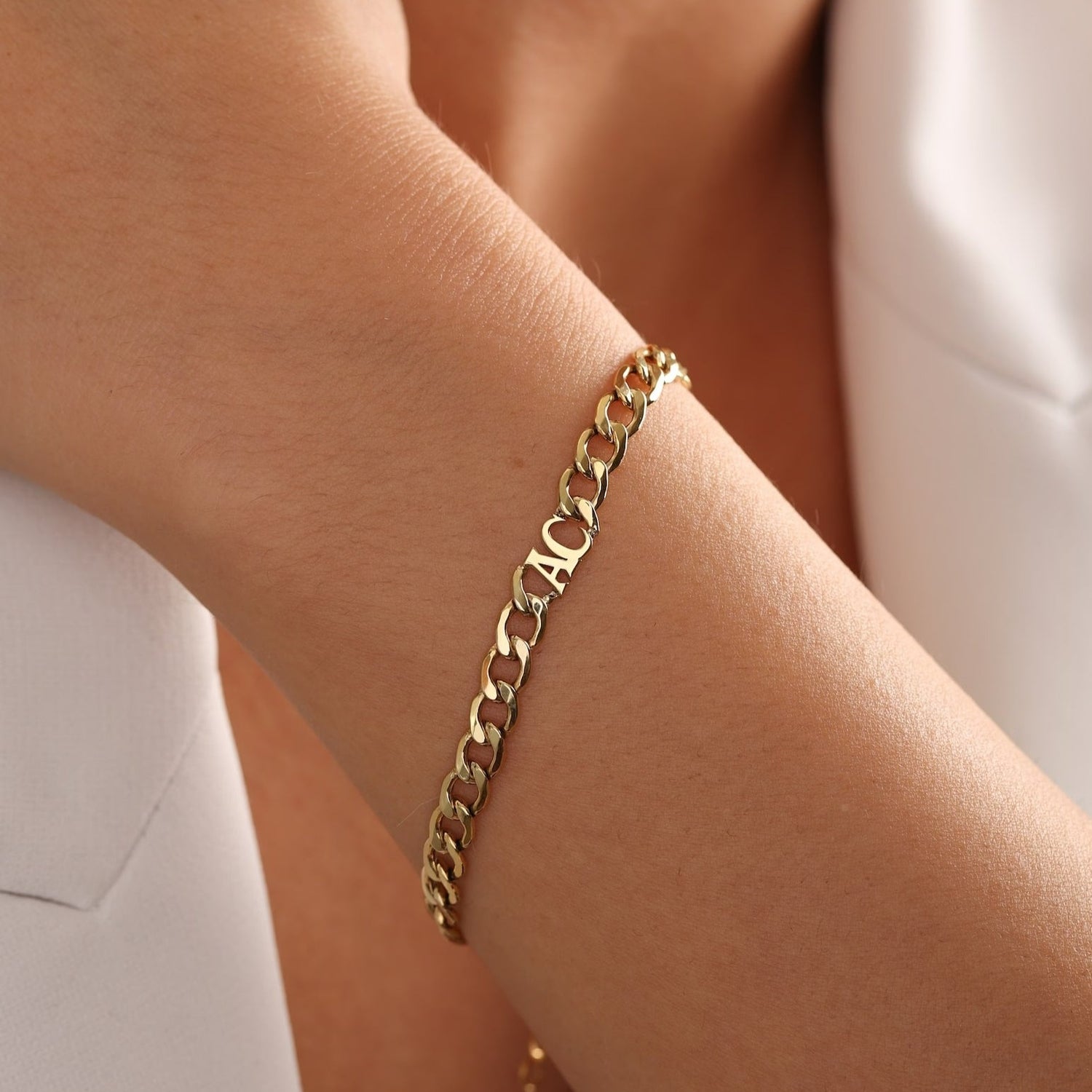 Whether it's Valentine's Day, your anniversary, her birthday, or Mother's Day, our custom gold name bracelets are the perfect way to express your love and appreciation. Make every moment unforgettable with a gift that reflects the depth of your emotions.