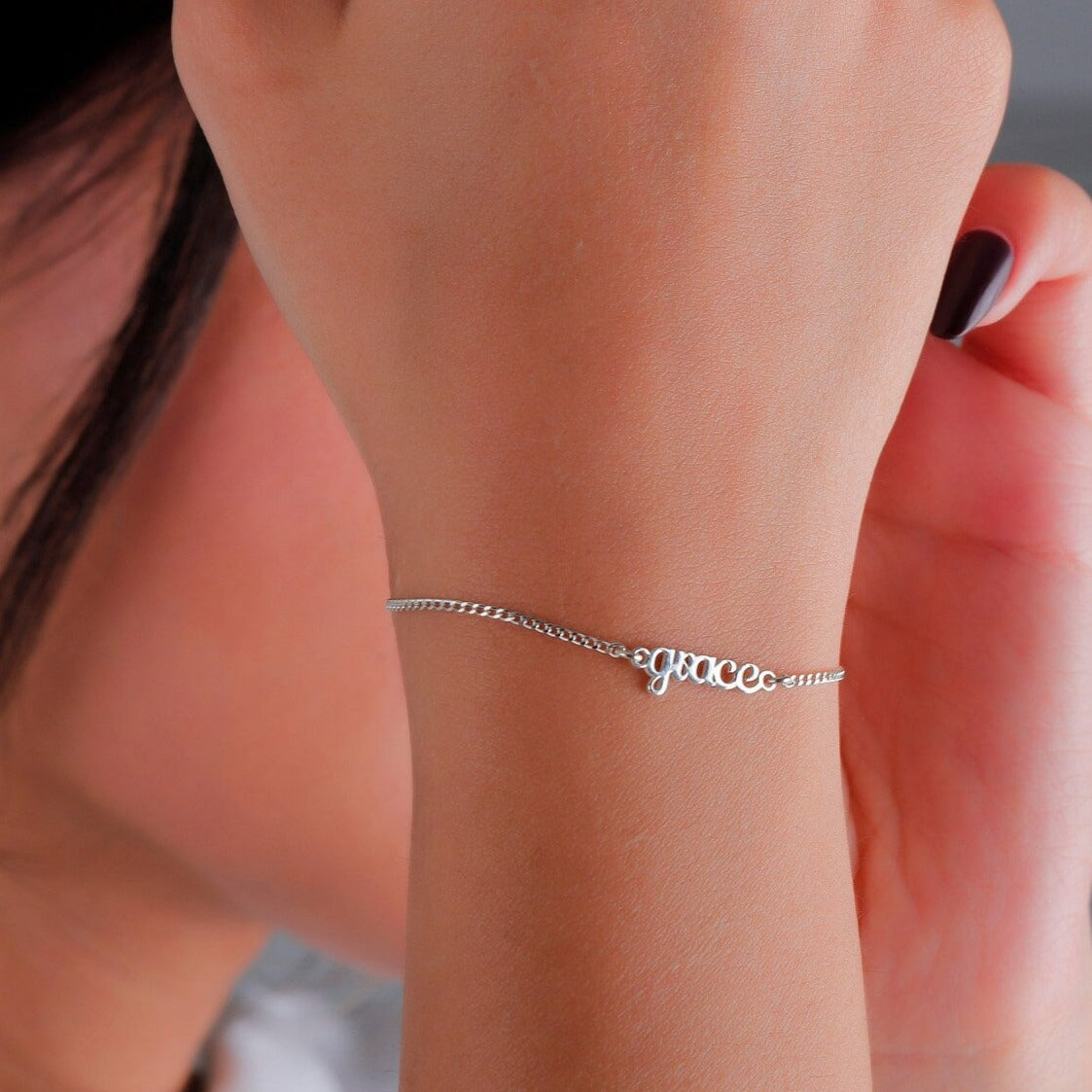 Gold custom bracelet for women. Anniversary gift for Wife in Dubai, Abu Dhabi, UAE. Birthday gift for her, Dubai, Abu Dhabi, UAE.