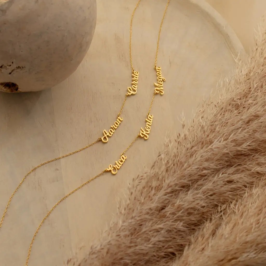 Multiple name custom chain made in real gold. Designed and handcrafted in the UAE. This authentic pendant is locally handcrafted with the highest quality materials and artisans available in Dubai.
