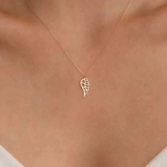 Find a Gift Made for Your GF in the UAE - Celebrate your Girlfriend in Style
