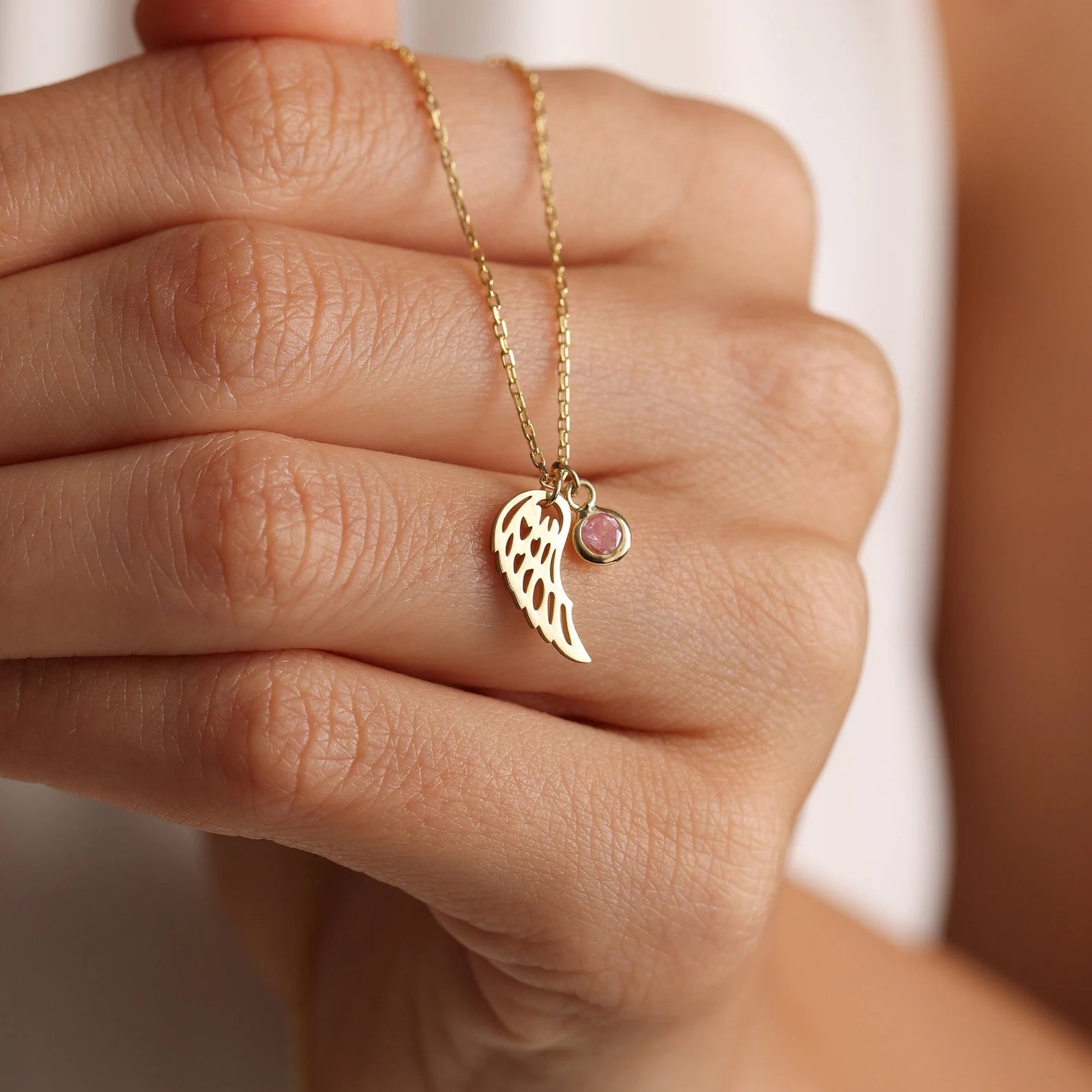 Luxury Gold Necklace for Women – Angel Wing Jewelry UAE

