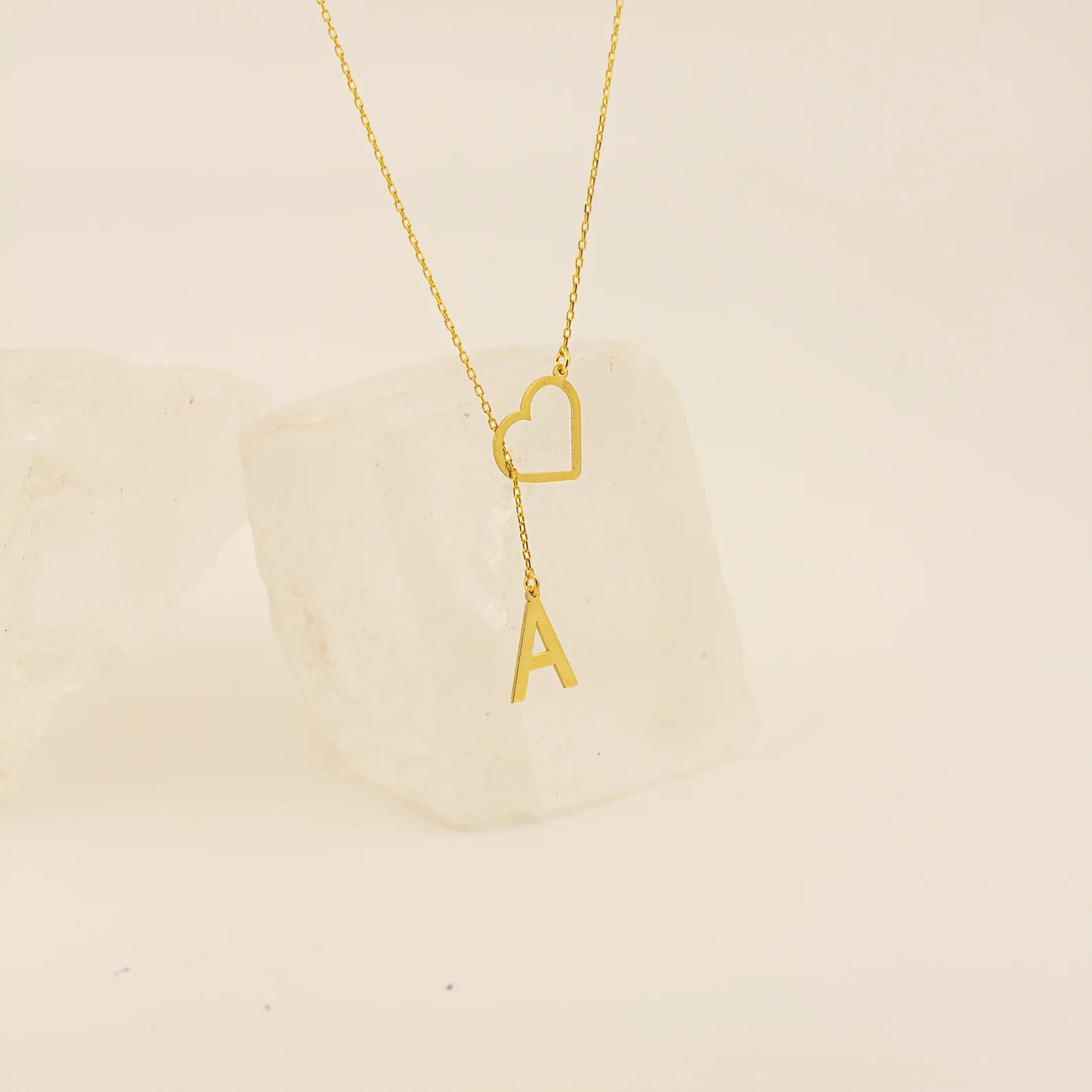 Make every letter count with our Dangle Letter Necklace with Heart. A timeless gift for her – shop now!