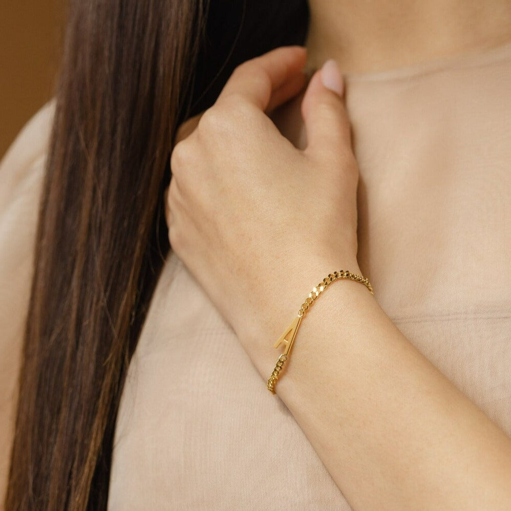Whether it's Valentine's Day, your anniversary, her birthday, or Mother's Day, our custom gold name bracelets are the perfect way to express your love and appreciation. Make every moment unforgettable with a gift that reflects the depth of your emotions.