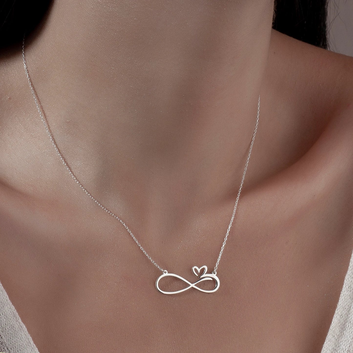 18 Carat Gold Infinity Heart Necklace - A Radiant Symbol of Eternal Love