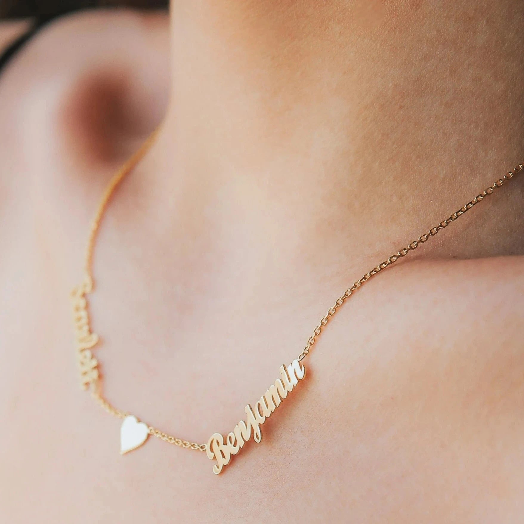 Customized Heart Pendant Necklace - Elegant Accessory
